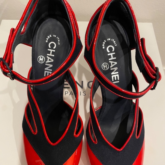 Chanel heels - Picture 6 of 7